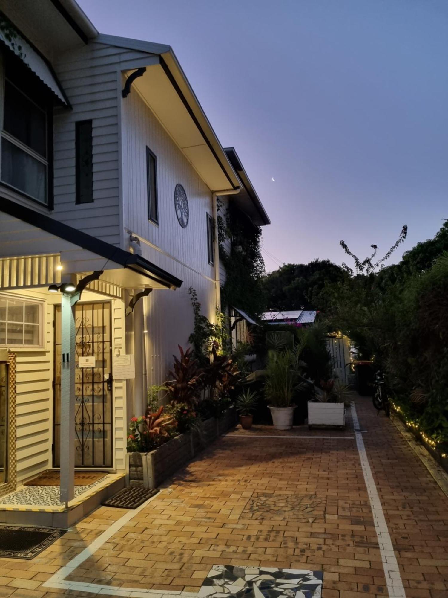 Homestyle Hostel - 18-36Yrs 칼론드라 외부 사진